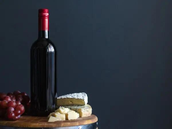 Fromages et vin rouge, les bons accords