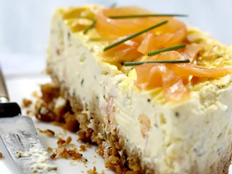 TH01_cheesecake-au-saumon-fume-et-carre-frais-d-elle-vire