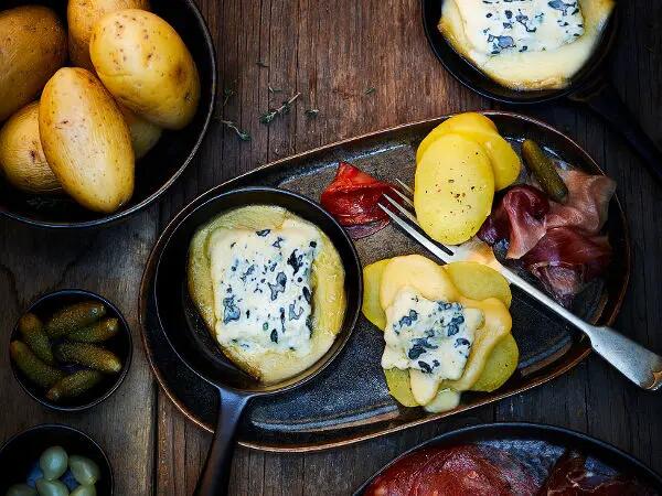 Recettes : Raclette au fromage bleu