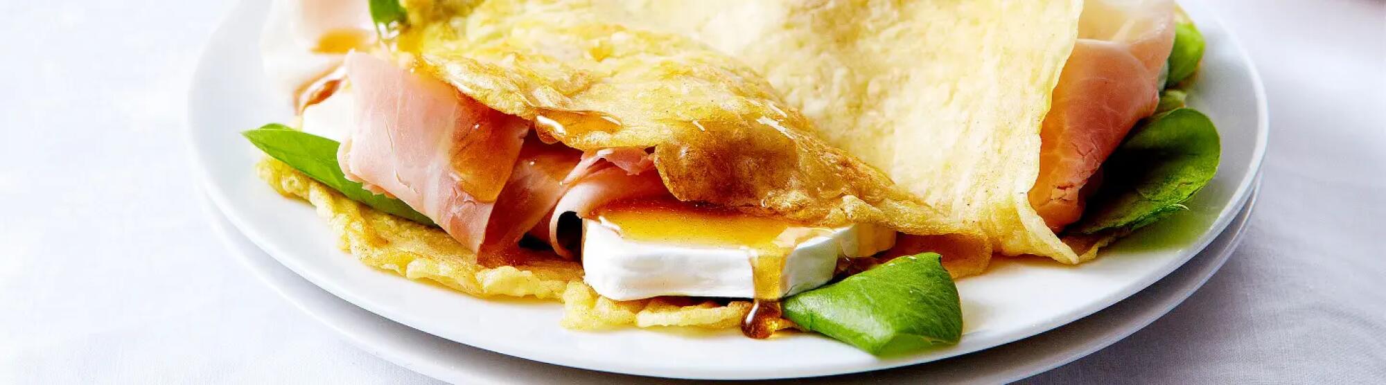 Recette : Omelette au fromage et jambon cru