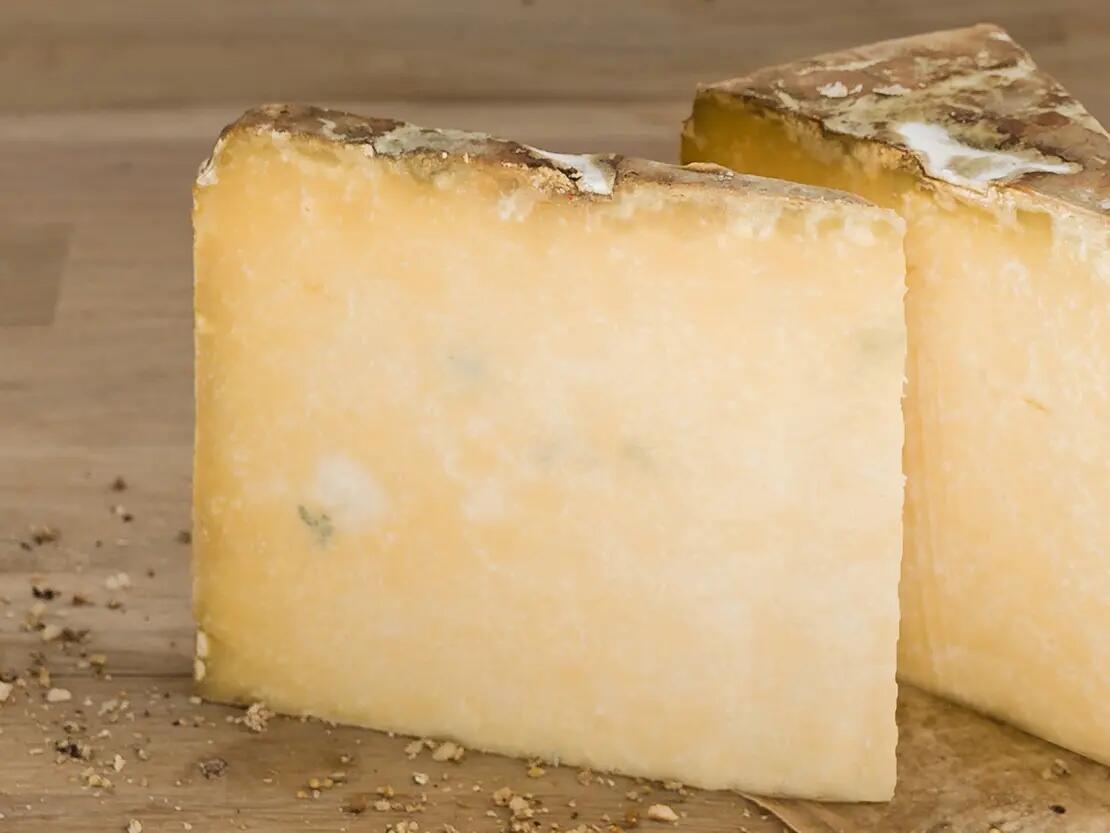 Fromage : Cantal AOP