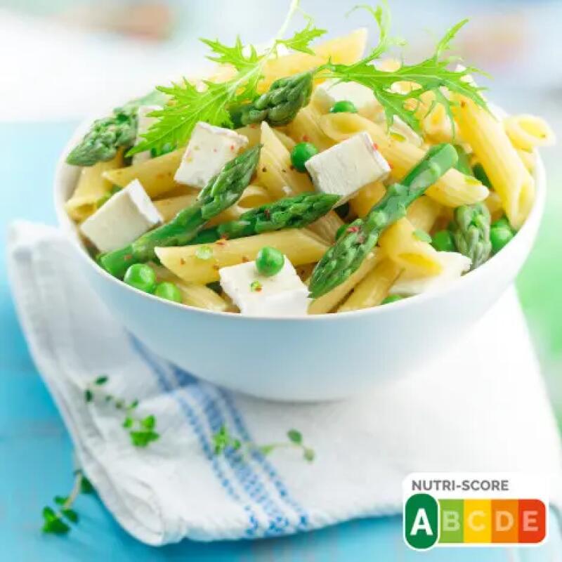 Recette : Salade de pâtes aux asperges vertes, petits pois et fromage