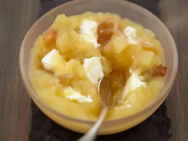 Recettes : Compote de pommes aux raisins secs et au fromage frais