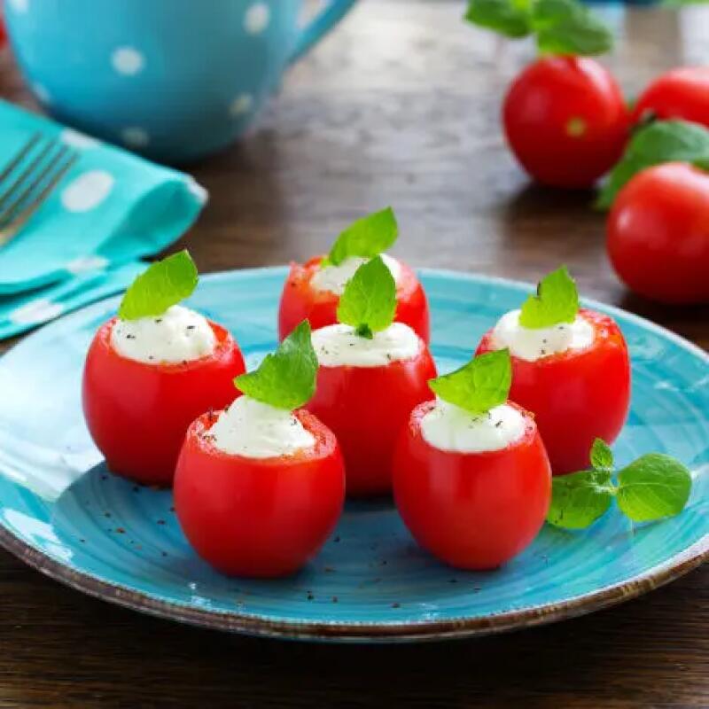 Recette : Tomate cerise surprise au fromage frais