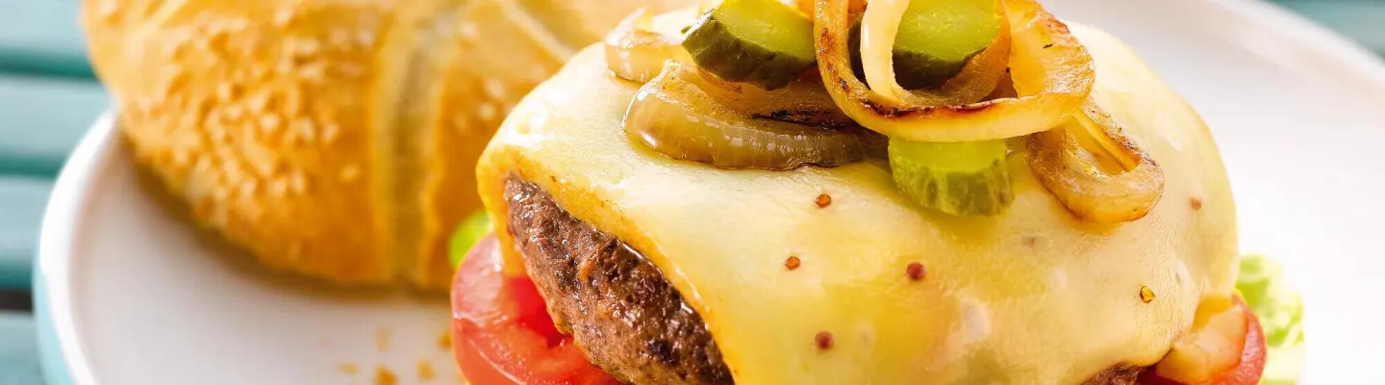 LA02_burger-des-alpages-fromage-raclette-rcihesmonts