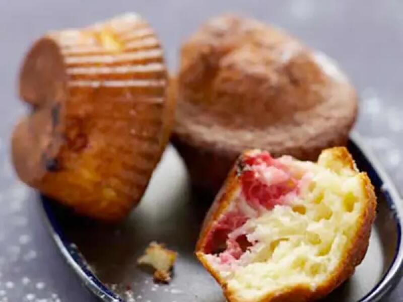 TH01_muffins-aux-framboises-et-fromage-frais-carre-frais
