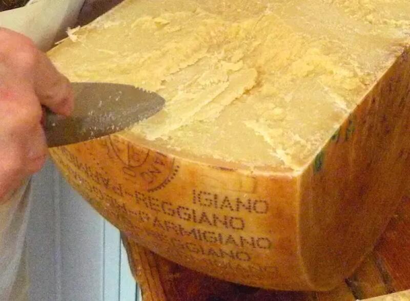 Histoire et Origine : Parmigiano reggiano AOP Ferrari®