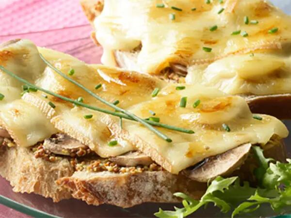 Recettes : Tartines au fromage à raclette