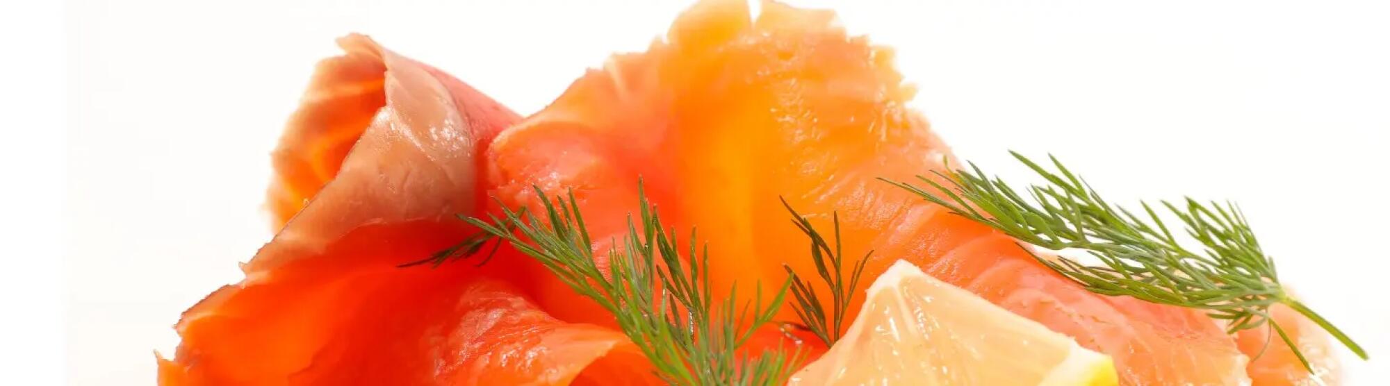 LA02_smoked-salmon-isolated-on-white-background-picture-id927898232