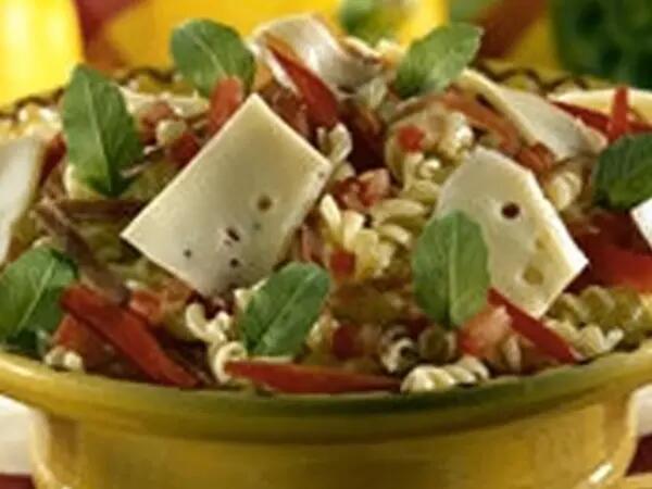 Recettes : Salade de torsades au basilic et au fromage