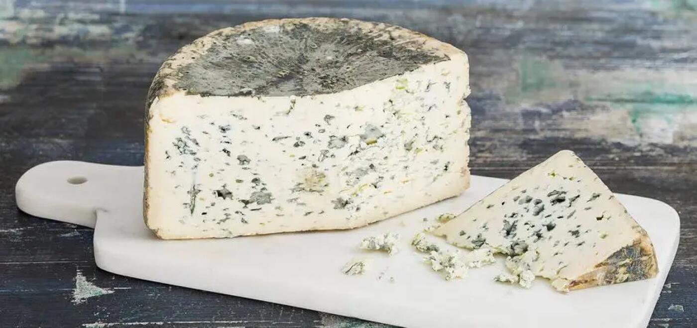 Pourquoi Les Fromages Bleus Sont Ils Bleus 