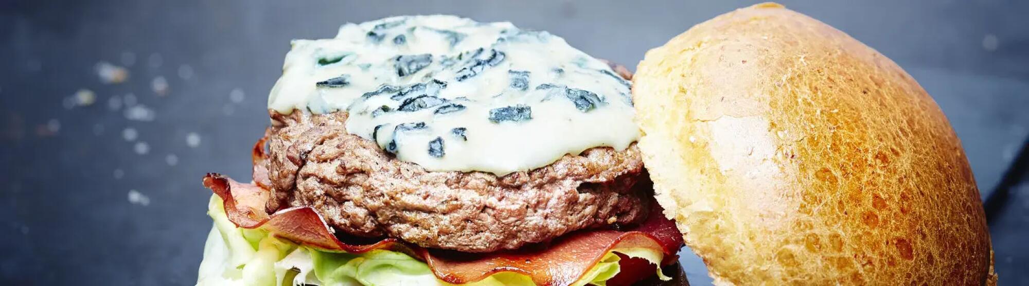 Recette : Hamburger au fromage bleu